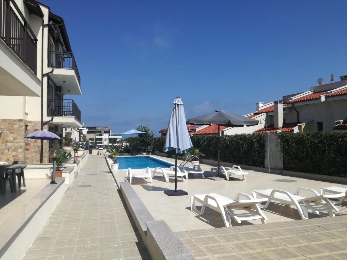 Apartments In Villas Apolon سوزوبول المظهر الخارجي الصورة