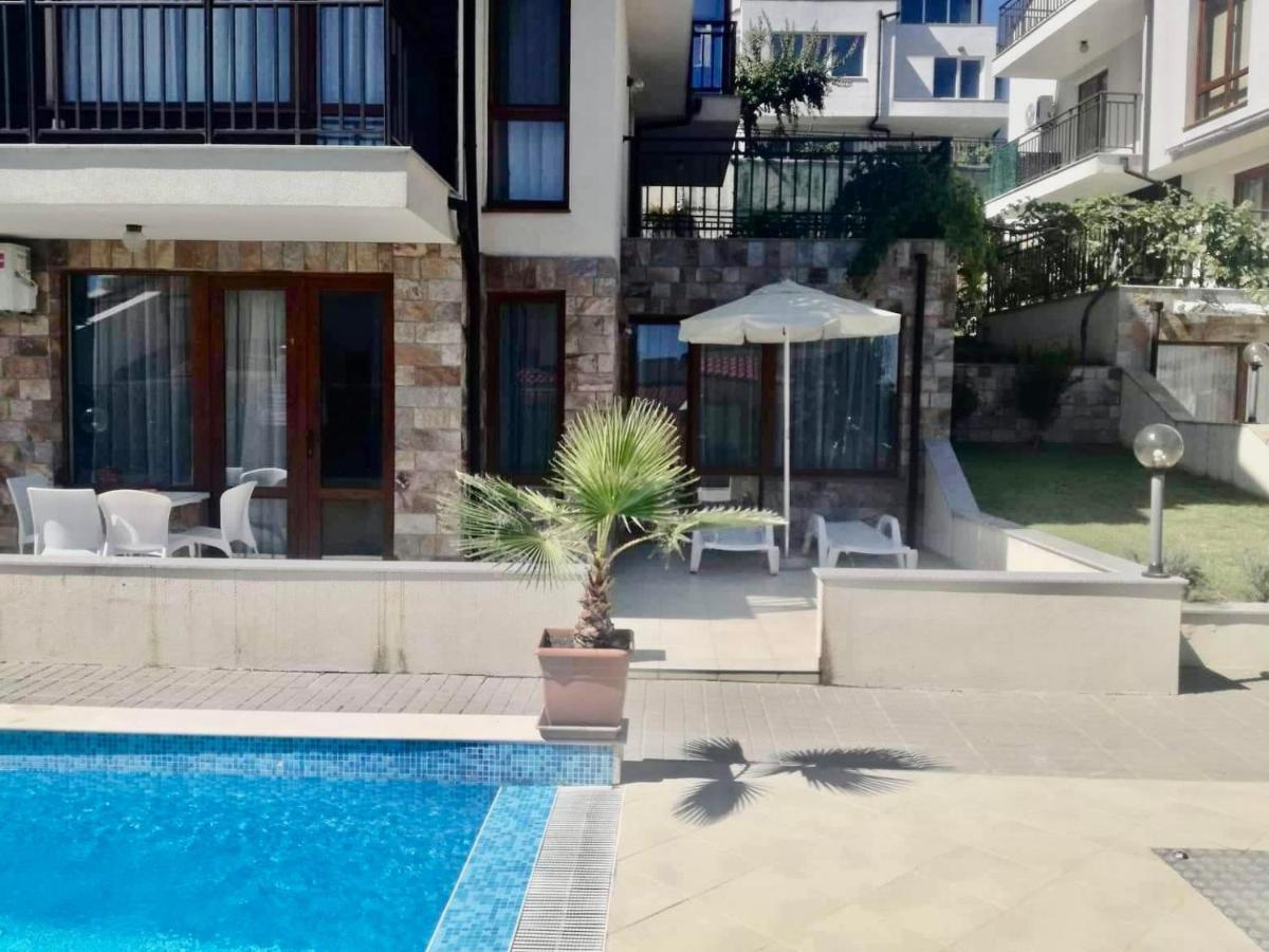 Apartments In Villas Apolon سوزوبول المظهر الخارجي الصورة